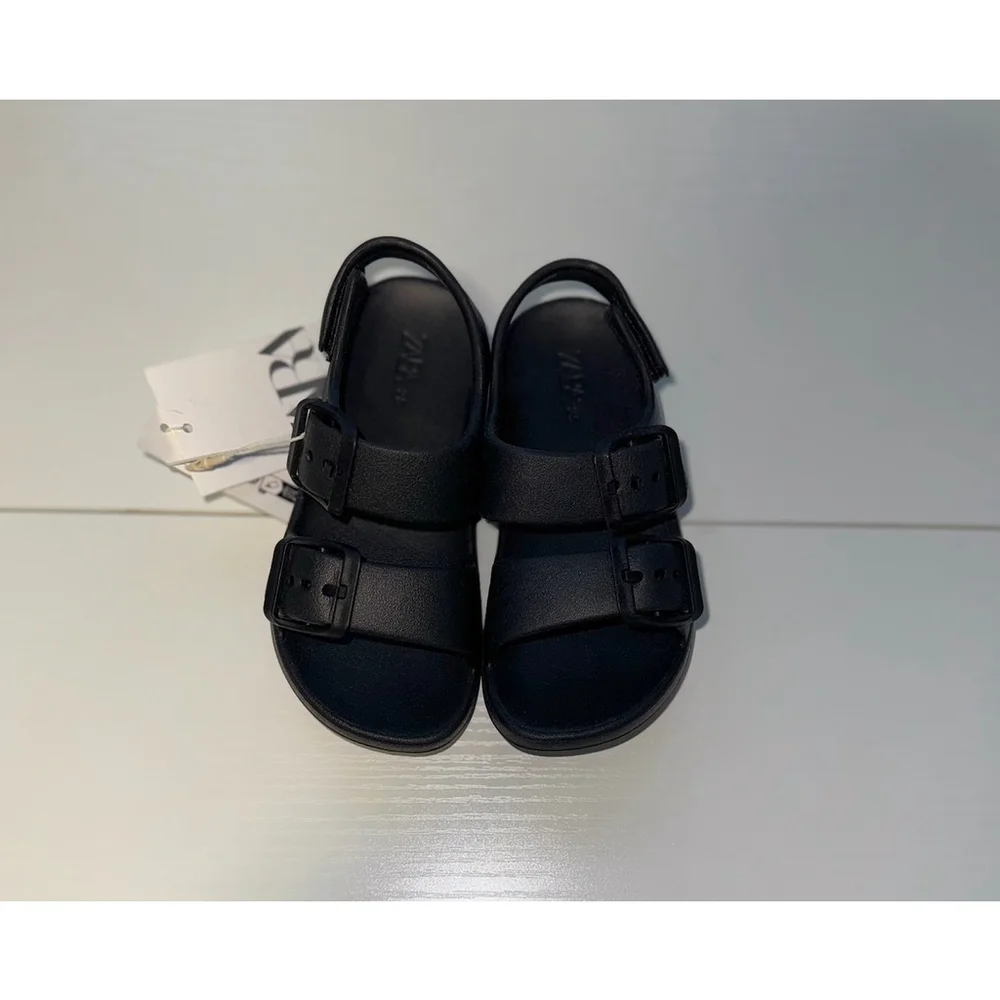 Baby Zara Black Pool Sandals Size 9 US 25 EU